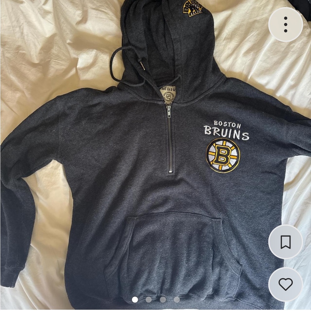 Boston Bruins Black Hoodie Sweatshirt